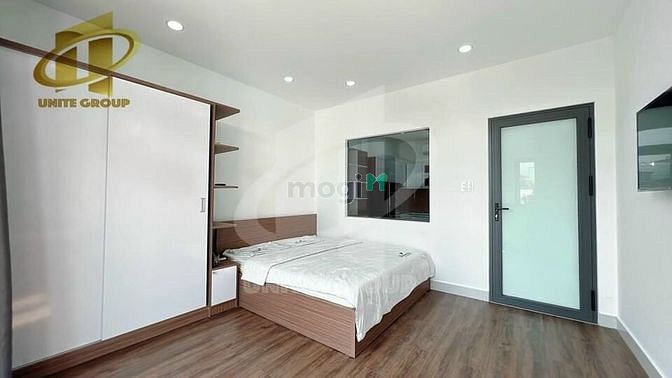 Hình ảnh Ngay vòng xoay Lăng Cha Cả , Lê Văn Sỹ , Quận 3
