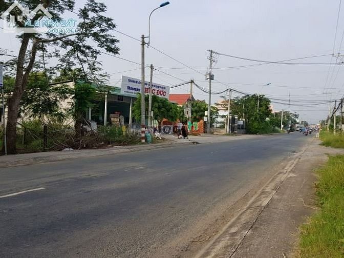 Hình ảnh Bán Gấp Lô Đất Mặt Tiền Đường Hoàng Phan Thái