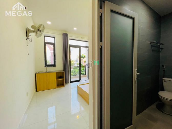 Hình ảnh Căn Hộ Có Ban Công _ KHÔNG GIỚI HẠN NGƯỜI Ở
