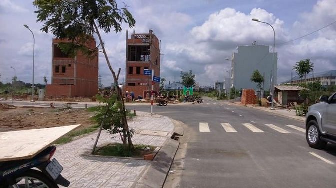 Hình ảnh Đất nền - nhà phố Nguyễn Cửu Phú giá rẻ