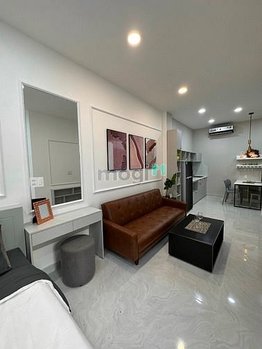 Hình ảnh Cho thuê CHDV ngay Etown Tân Bình sang xịn mịn