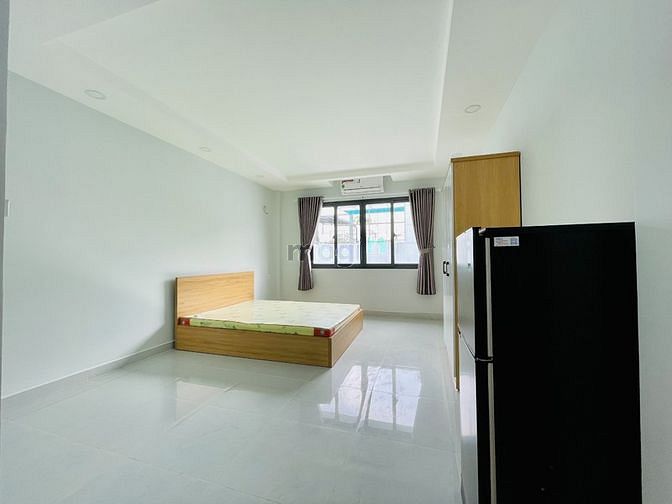 Hình ảnh Cho thuê phòng full nội thất cửa sổ thoáng ngay Văn Lang cơ sở 3