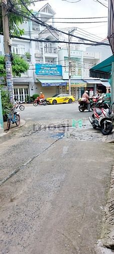 Hình ảnh Cần bán nhà đường Nguyễn Phúc Chu