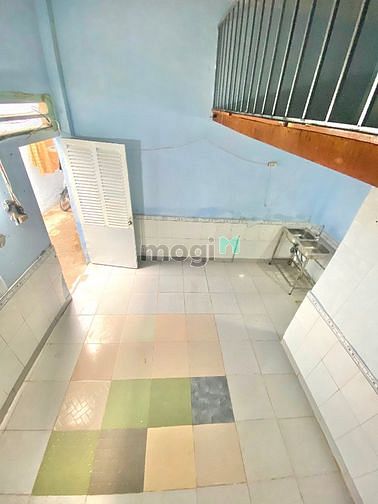 Hình ảnh Phòng trọ có gác dãy trọ dưới đất để xe trong phòng