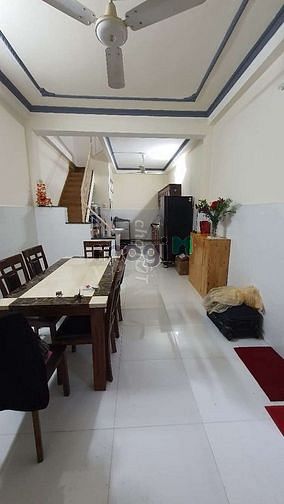 Hình ảnh Nhà mới 2 lầu - 2pn (vòng xoay Bưu điện Quận 5)