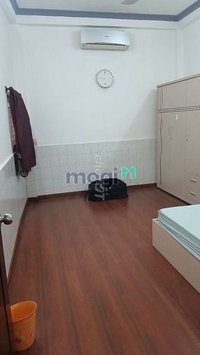 Hình ảnh Nhà mới 2 lầu - 2pn (vòng xoay Bưu điện Quận 5)