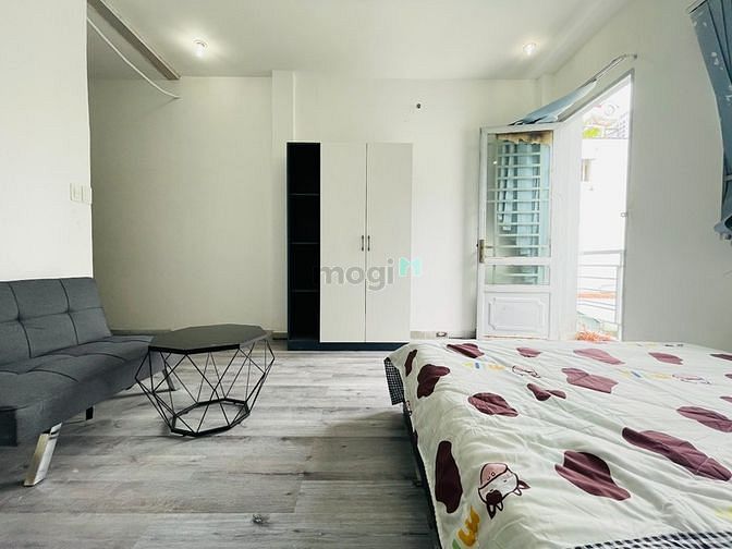 Hình ảnh Căn STUDIO Full Nội Thất - có hầm xe - khoá vân tay -Gần cầu Khánh Hội