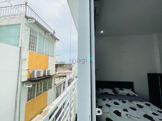 Hình ảnh Căn STUDIO Full Nội Thất - có hầm xe - khoá vân tay -Gần cầu Khánh Hội