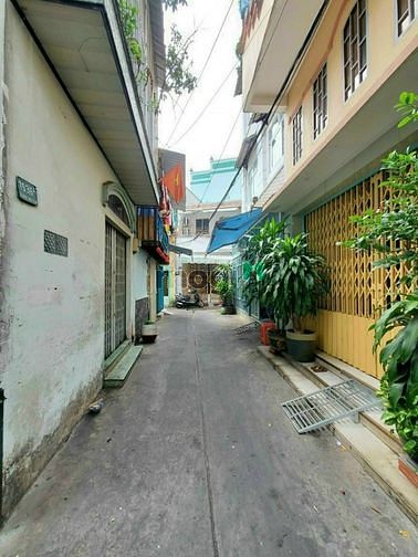 Hình ảnh 3,6tỷ💥2 lầu ,khu an ninh gần chợ lớn
