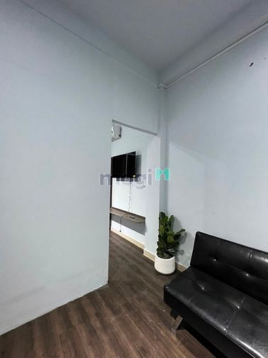Hình ảnh Cho Thuê CHDV 1PN Full NT - Bờ Kè Hoàng Sa - Ngay Cầu Trần Khánh Dư