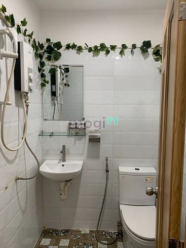 Hình ảnh Phòng ban công, nội thất đầy đủ ngay chợ Bến Thành