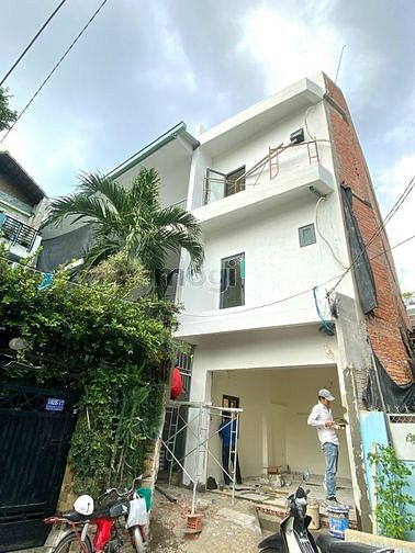 Hình ảnh 💥 Bóc Team Tòa Nhà MỚI XÂY NGAY NGÃ 4 BẢY HIỀN