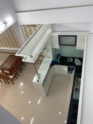 Hình ảnh CHDV 11P trung tâm quận 3 thu nhập 72tr chỉ 15 tỷ