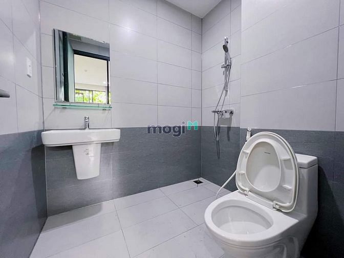 Hình ảnh Mb6623 nạp rút nhanh chóng full nội thất ngay Etown Cộng Hòa
