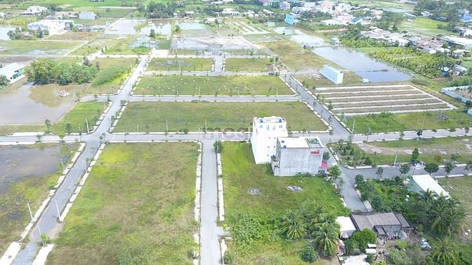 Hình ảnh Bán gấp đất nền sổ sẵn gần chợ Bình Chánh - đường Đinh Đức Thiện