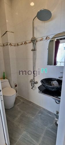 Hình ảnh Trần Quang Khải Q1 - Cách MT 1 căn - Cho thuê 15tr/tháng - Chỉ 4.7