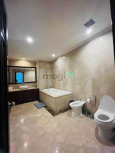 Hình ảnh Cho thuê Trang Chủ MB66.COM / Đăng Ký Tặng 66K Vinhomes Đồng Khởi : - View đẹp nhất Sài Gòn- Q1