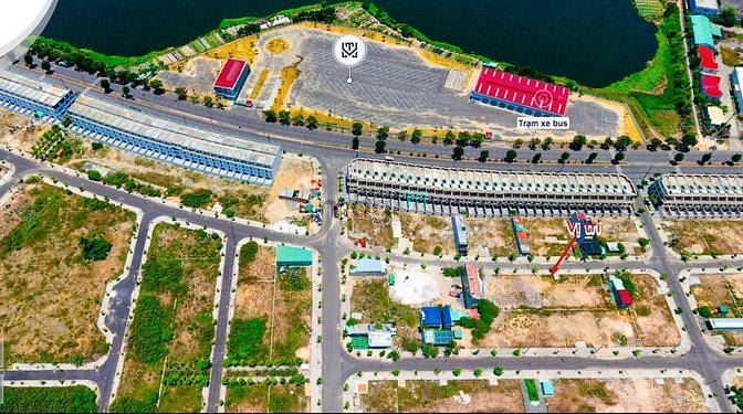 Hình ảnh Cắt lỗ sâu lô đất siêu đẹp 2 mặt tiền, đường 7m5 dự án Lakeside