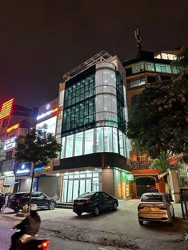 Hình ảnh Cho Thuê mặt Phố Thái Hà Kinh doanh Đỉnh 80m2 5 tầng MT5m
