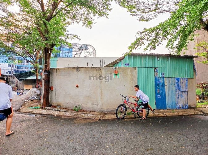 Hình ảnh ĐẤT TC 2 MT 8X 18M FULL THỔ kdc Minh Ân, Trần Văn Mười Gần Ủy Ban XTĐ