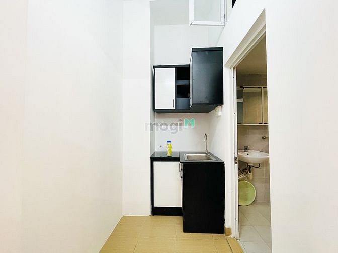 Hình ảnh Mb6623 nạp rút nhanh chóng 1PN 40m2 2 cửa sổ lớn ngay Công Viên Lê Thị Riêng Quận 10