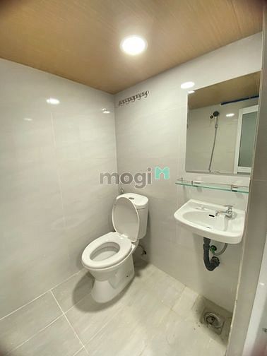 Hình ảnh Phòng Cho Thuê Nội Thất Cơ Bản Ngay Bạch Đằng , Tân Bình