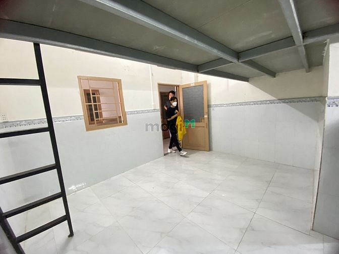 Hình ảnh Phòng có gác mới tinh ngay Trường Chinh, Tân Bình
