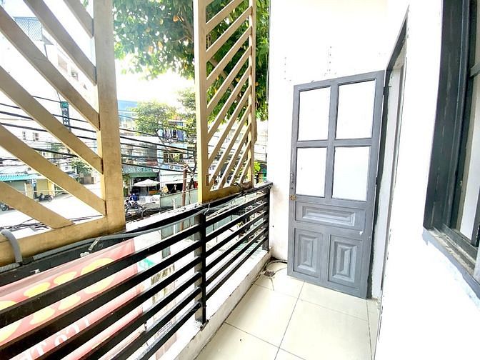 Hình ảnh Phòng cho thuê có gác , máy lạnh ngay Bình Giã , Tân Bình