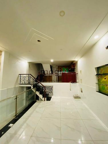 Hình ảnh Nhà Chiến Lược <5x11> 1 trệt 2 lầu 3PN 4WC