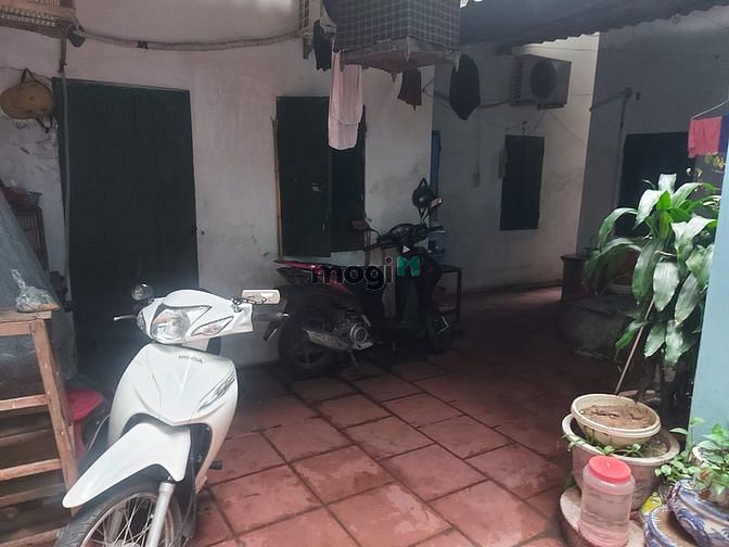 Hình ảnh Dịch Vọng, Cầu Giấy. 143m2. MT 8,8m. Đất vàng xây Chung cư mini.