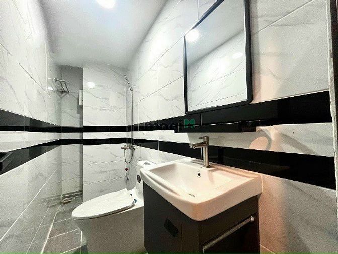 Hình ảnh Ban công riêng full nội thất phạm văn chiêu