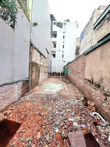 Hình ảnh Đất Quan Nhân, Thanh Xuân. 96m2. MT 5m. Ô tô vào tận nhà. View hồ cực