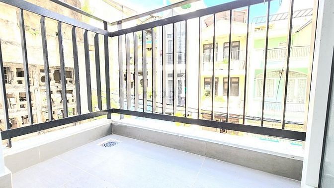 Hình ảnh CH Balcon máy giặt riêng gần ngã 4 Phú Nhuận