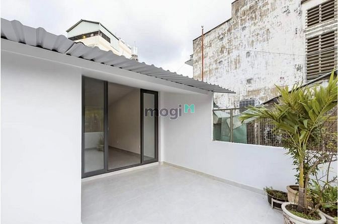 Hình ảnh Mặt tiền lê văn sỹ q.3. 2 lầu, 4.5x16m. 65tr