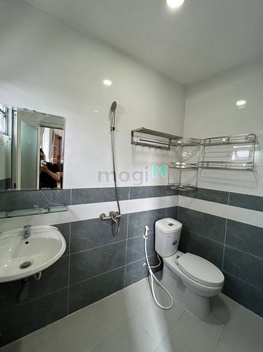 Hình ảnh Studio 2 cửa sổ thoáng mát Mới 100 ngay VL Cs3