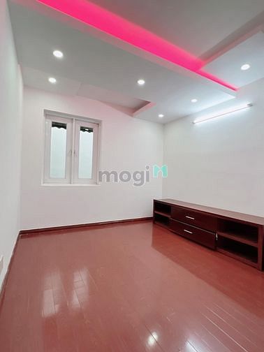 Hình ảnh 🧨🧨Biệt Thự Sân Vườn 116M2 Duy Nhất Tại QUẬN 4 CHỈ 8,5 tỷ 🧨🧨