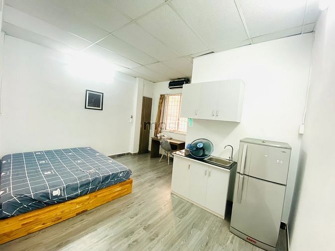 Hình ảnh CHDV Full nội thất, cửa sổ,Nguyễn Văn Cừ, Q5