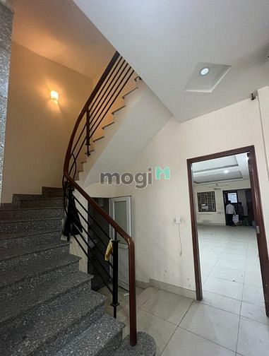 Hình ảnh Mặt Tiền 3 tháng 2 Nhà 6 Tầng Thang Máy cho thuê
