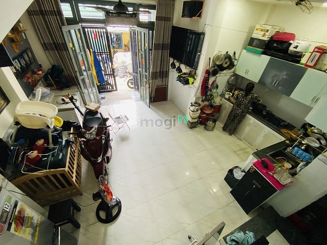 Hình ảnh Nhà Quận Tân Bình, CMT8, 31m2, 4tầng. Chỉ 4,99ỷ.