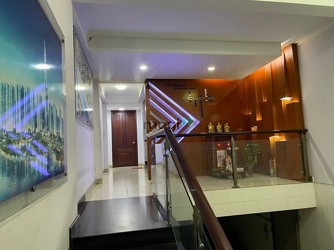 Hình ảnh Cho thuê MT Hoa Lan Hầm 5 Tầng làm văn phòng còn mới