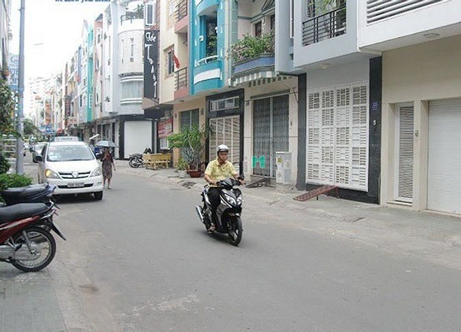 Hình ảnh Cho thuê MT Hoa Lan Hầm 5 Tầng làm văn phòng còn mới