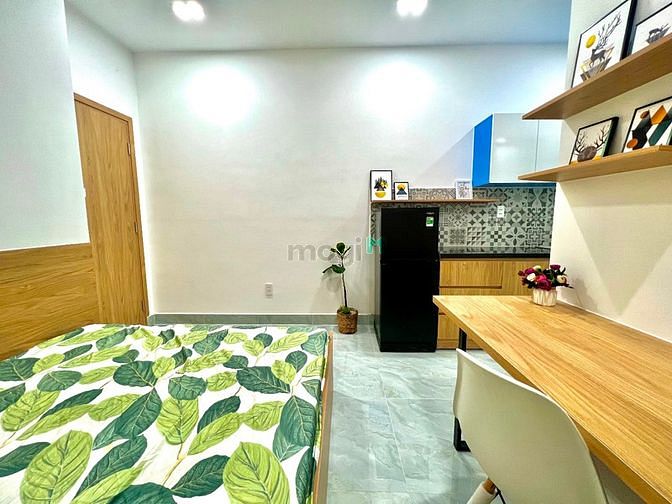Hình ảnh CHDV full nội thất có ban công, máy giặt riêng.