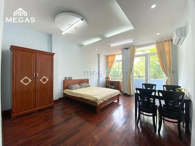 Hình ảnh Cho thuê căn ban công - full NT, bếp tách biệt - ngay Nguyễn Thị Định