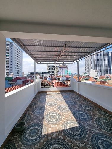 Hình ảnh Trần Quốc Hoàn, Cầu Giấy. 50m2 x 6T. Thang máy. Đất phân lô.