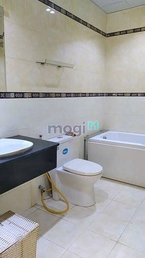 Hình ảnh Chdv mới leng keng có bồn tắm cầu Thi Nghè