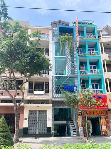 Hình ảnh Mặt tiền Phan Xích Long 5 Tầng Mới Cần Cho Thuê
