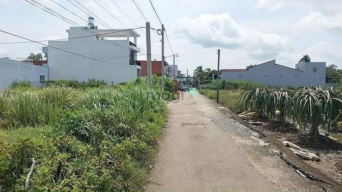 Hình ảnh Kẹt tiền cần bán 102m2 đất thổ cư gần KCN Cầu Tràm