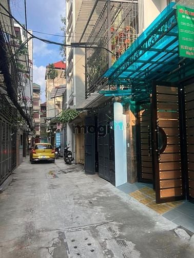 Hình ảnh Thái Thịnh, Đống Đa. 61m2 x 5T. Thang máy. Ngõ thông, ô tô đỗ cửa.
