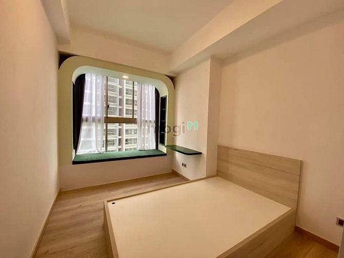 Hình ảnh Chủ nhà thân thiện gửi thuê Midtown 2 PN, căn góc, ít nội thất