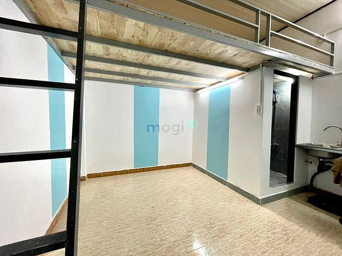 Hình ảnh Cho Thuê Duplex Ngay Ngã Tư Hàng Xanh